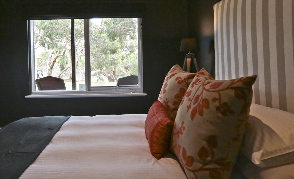 One Paddock Currency Creek Winery Villas Rum bild