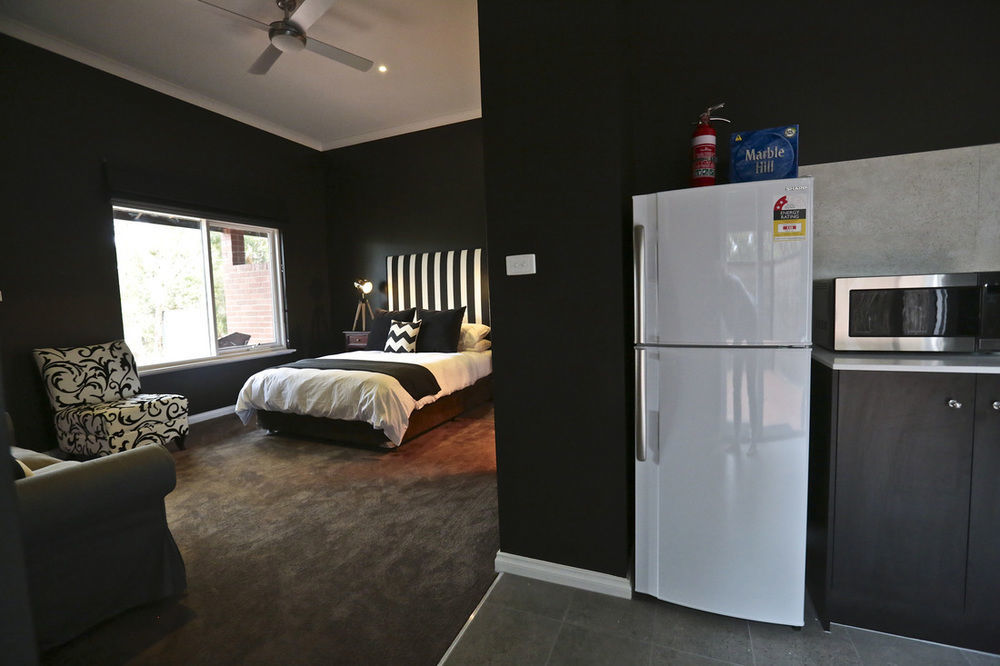 One Paddock Currency Creek Winery Villas Exteriör bild